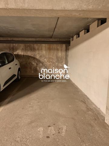 PLACE DE PARKING SECURISEE A LOUER – TALENCE