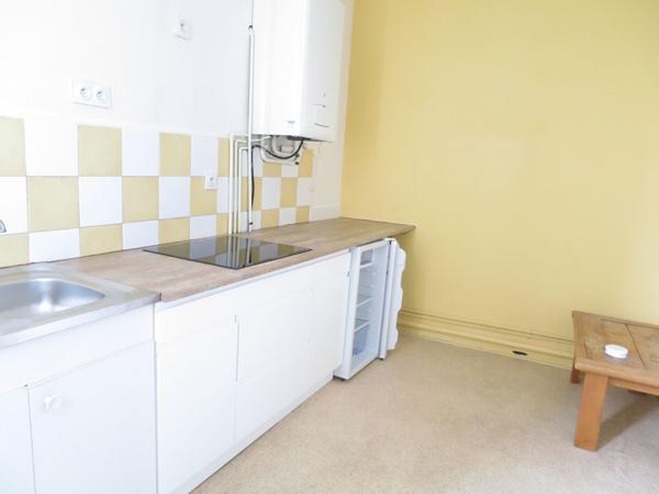 RENNES HYPER CENTRE - PLACE HOCHE - Appartement type 2 de 41m²