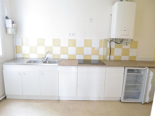 RENNES HYPER CENTRE - PLACE HOCHE - Appartement type 2 de 41m²