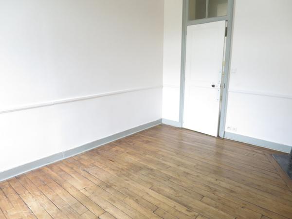 RENNES HYPER CENTRE - PLACE HOCHE - Appartement type 2 de 41m²