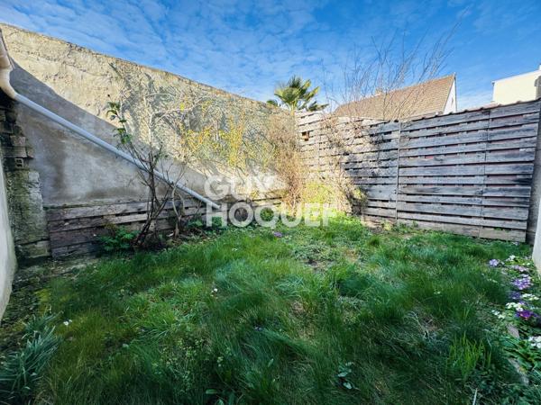 REIMS - A VENDRE - NOUVEAUTE - PLAIN-PIED de type 4 avec jardin et dépendance