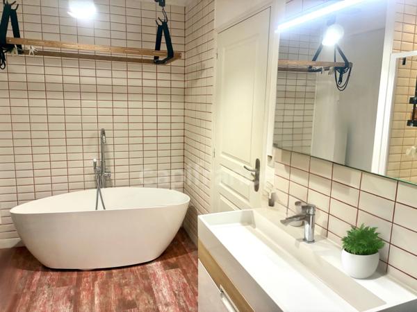 *Sainte-Anne/Coty* maison de plain-pied de 113 m², trois chambres, deux salle de bain et terrasse de 45 m²