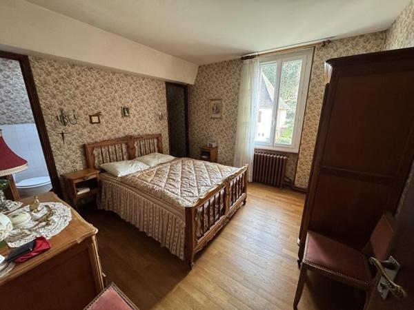 Maison à vendre |  Saint-Yrieix-la-Perche |  6 pièces | 110 m²