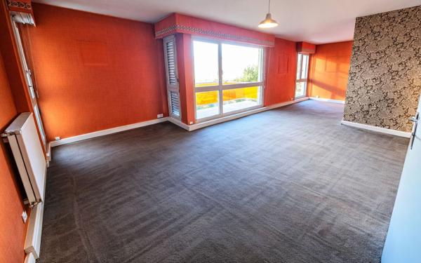 Appartement à vendre    3 pièces • 77,36 m2 Melun