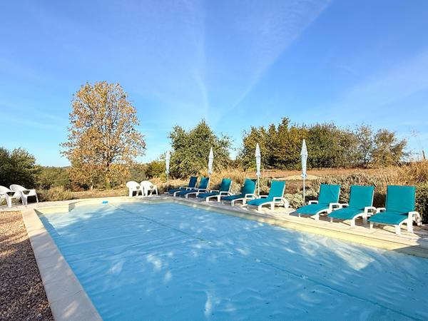 Deux maisons de caractères et piscine! Piegut pluviers