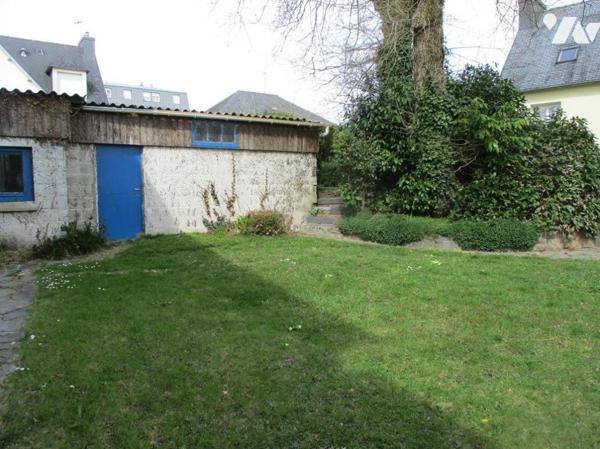 Maison : Proche commodités- CARHAIX