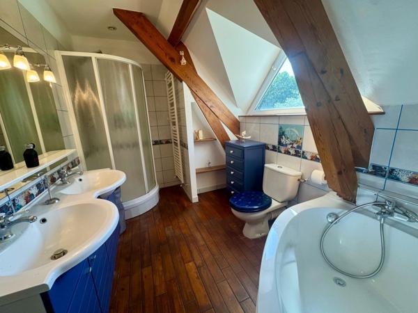 Propriété à vendre 8 pièces MONT DE MARSAN (40) de 210 m² proche commerces