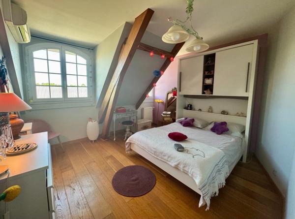 Propriété à vendre 8 pièces MONT DE MARSAN (40) de 210 m² proche commerces