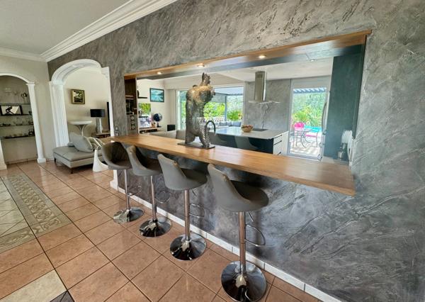 Propriété à vendre 8 pièces MONT DE MARSAN (40) de 210 m² proche commerces