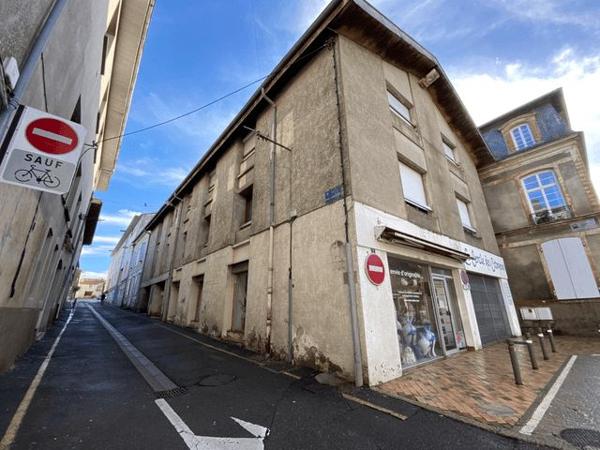 Local commercial 1 pièce T1 F1 171 m² à Mont De Marsan 2 RUE PIERRE ET MARIE CURIE 40000 à louer