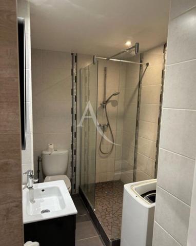 Spécial investisseur appartement Pau 1 chambre parking sous-sol et cave