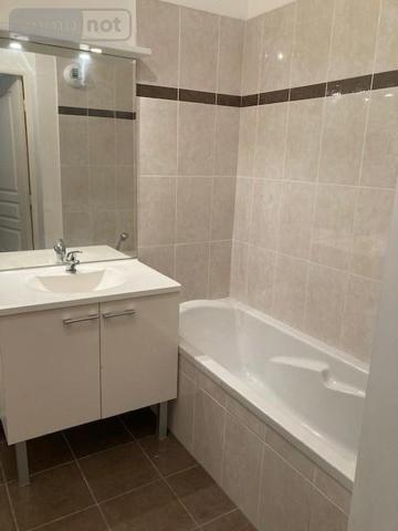 Appartement à louer à Bois-Guillaume en Seine-Maritime (76230), ref : 016/2879/SA