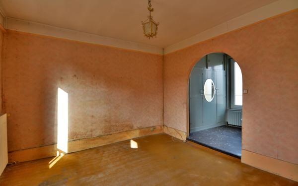 Maison à vendre    4 pièces •  Esbly