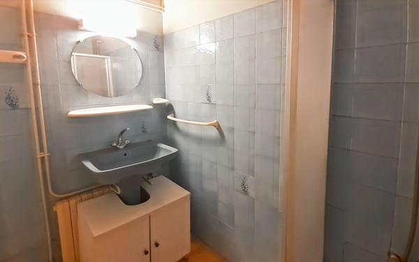 Maison à vendre    5 pièces • 120 m2 Rougé