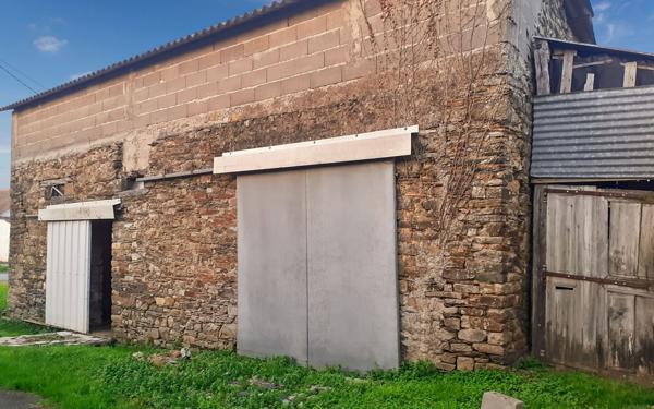 Maison à vendre    5 pièces • 120 m2 Rougé