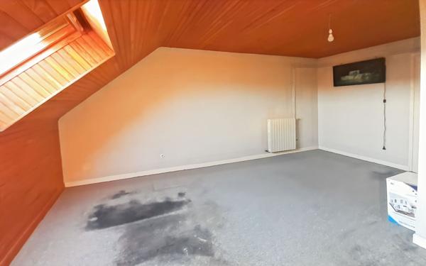 Maison à vendre    5 pièces • 120 m2 Rougé