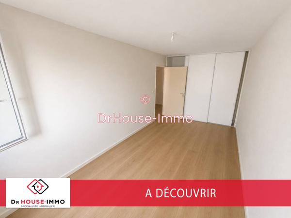 Appartement à louer 3 pièces de 80 m²