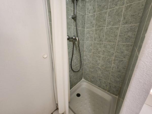 EXCLUSIVITE A SAINT SATURNIN LES AVIGNON - MAISON/APPARTEMENT A VENDRE EN RESIDENCE FERMEE SECURISEE AVEC TERRASSE + PARKING PRIVE