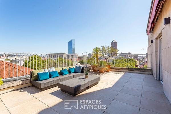 Toit terrasse avec une vue unique sur la capitale des Gaules