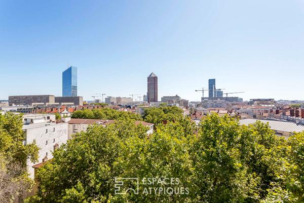 Toit terrasse avec une vue unique sur la capitale des Gaules