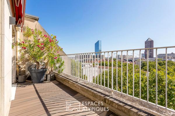 Toit terrasse avec une vue unique sur la capitale des Gaules
