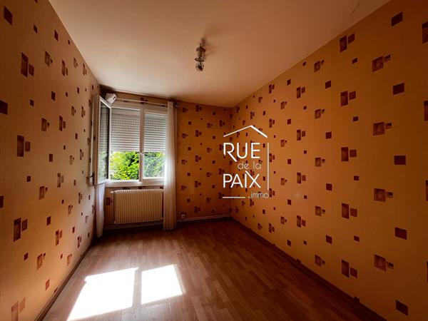 86200 LOUDUN Maison Loudun 5 pièce(s) 109 m2