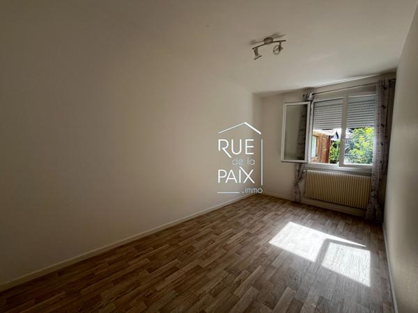 86200 LOUDUN Maison Loudun 5 pièce(s) 109 m2