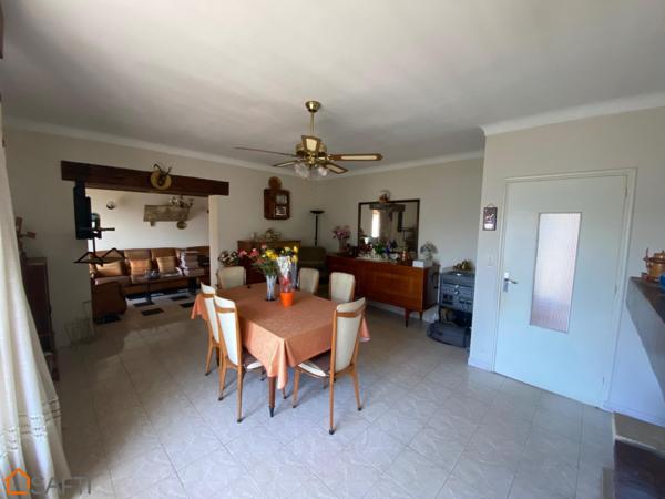 Maison sur étage avec dépendances