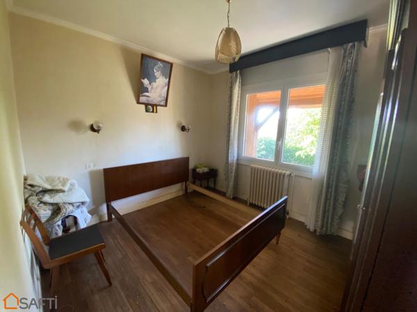 Maison sur étage avec dépendances