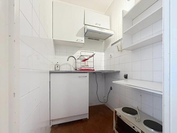 Vente                                                      Appartement
                        
                     1 pièces                      33 m2                     à Cannes