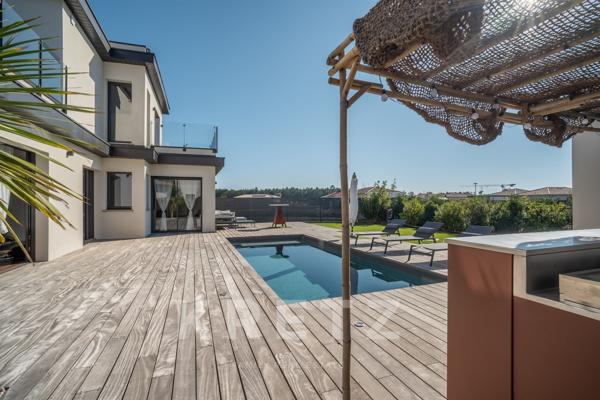 Villa contemporaine aux portes du Bassin