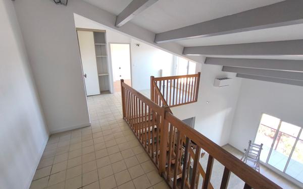 Appartement à vendre    4 pièces • 90 m2 Nîmes