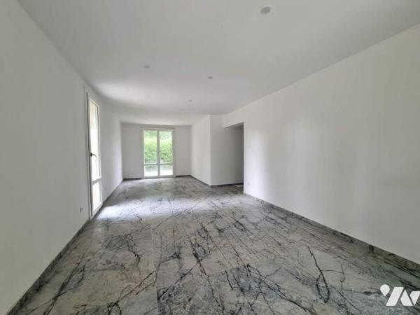 Maison jumelée type 6