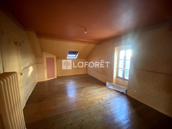 Achat maison près de LES MUREAUX - 10 pièce(s) - 234 m² - 336 000 €