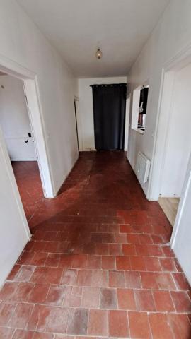 Corps de ferme - Atelier -dépendance