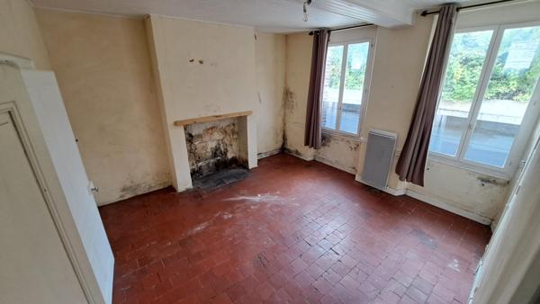 Corps de ferme - Atelier -dépendance