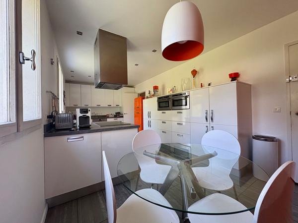 Maison Gif sur Yvette