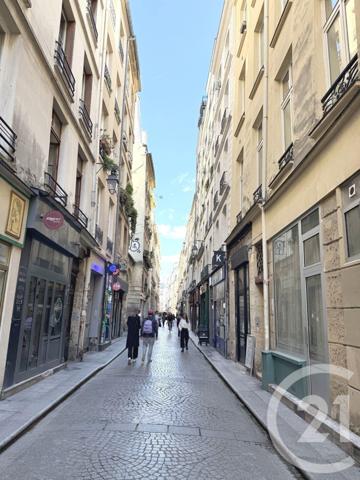 Appartement F1 à vendre  1 pièce - 28,25 m2 PARIS - 75002