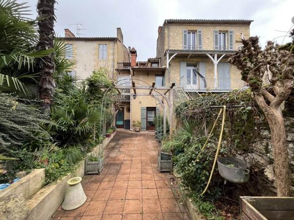 Maison à vendre |  Lalinde |  4 pièces | 145 m²