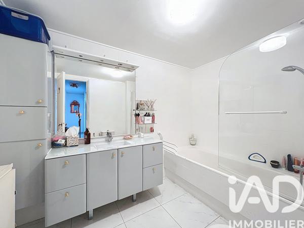 Appartement à vendre 4 pièces 106,23 m² Le Cannet
