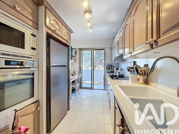 Appartement à vendre 4 pièces 106,23 m² Le Cannet