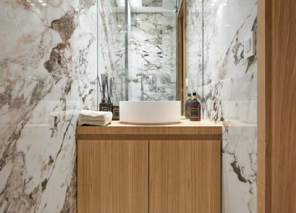 Appartement à vendre    5 pièces • 110 m2 Cannes