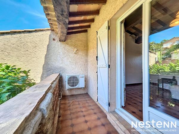 Maison Cogolin 4 pièce(s) 117 m2 + piscine et garage à proximité des commerces