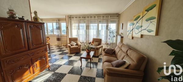 Appartement à vendre 4 pièces 93 m² Nîmes
