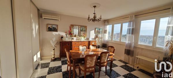 Appartement à vendre 4 pièces 93 m² Nîmes