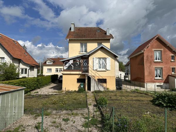 Maison 5 pièce(s) 3 chambre(s) 103 m²