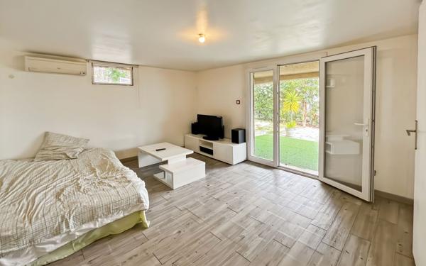 Maison à vendre    7 pièces •  La Crau