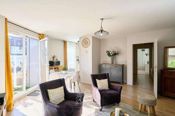 T3 proche gare avec balcon et garage