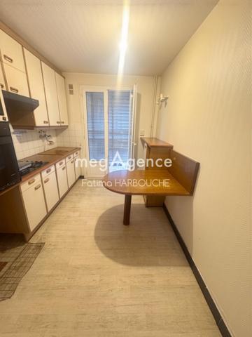 Appartement à LA RICAMARIE, 42150 - 3 pièces 55m²