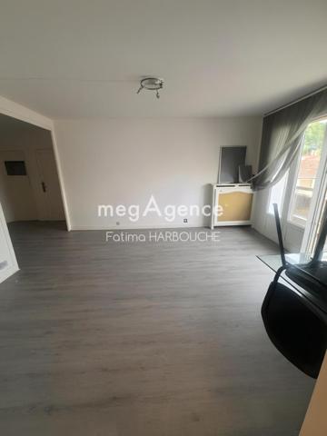 Appartement à LA RICAMARIE, 42150 - 3 pièces 55m²